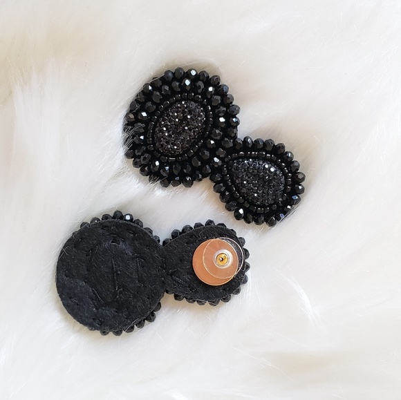 Black handmade earrings, jewelry statement earring - Picture 7 of 7